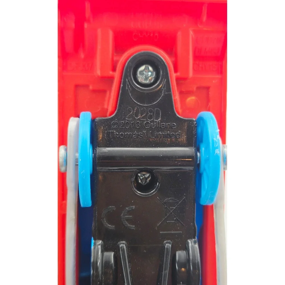 Mattel Thomas and Friends 2013 Gullane Motorized Blue Engine 1 w/Cargo Car WORKS